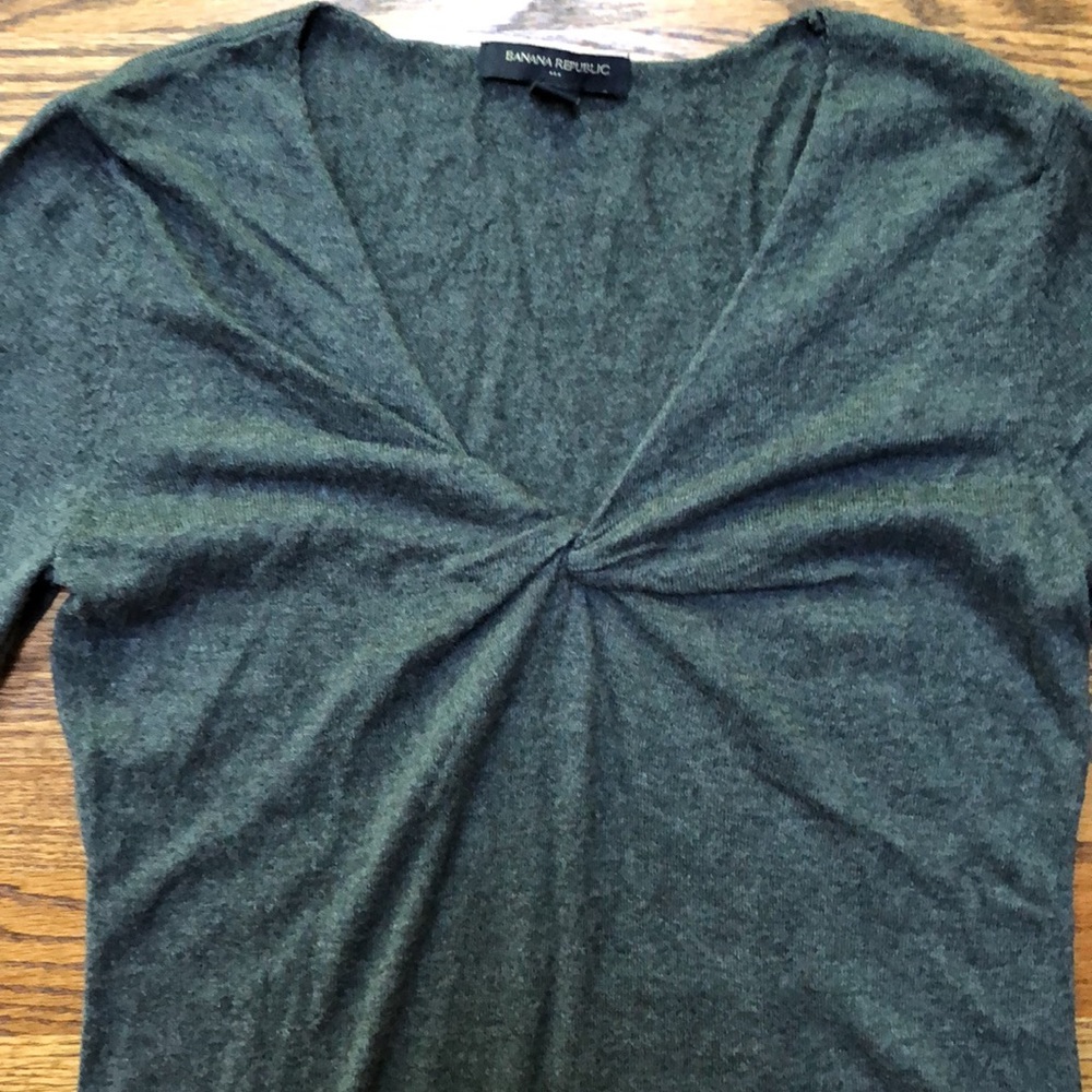 Banana Republic twist-front lightweight sweater